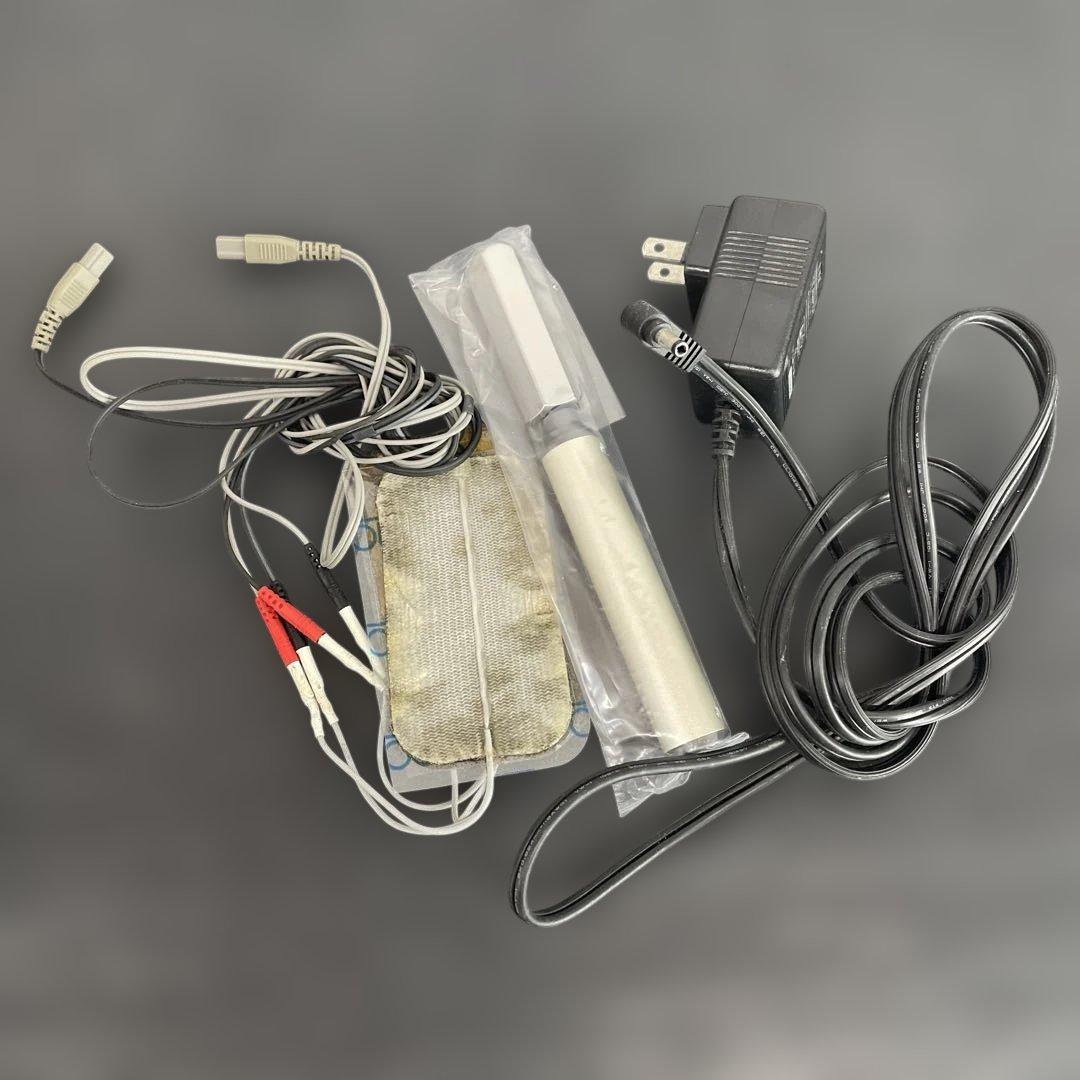 O51 ツインビート3ターボ EMS マイクロカレント 電子運動器 美容器