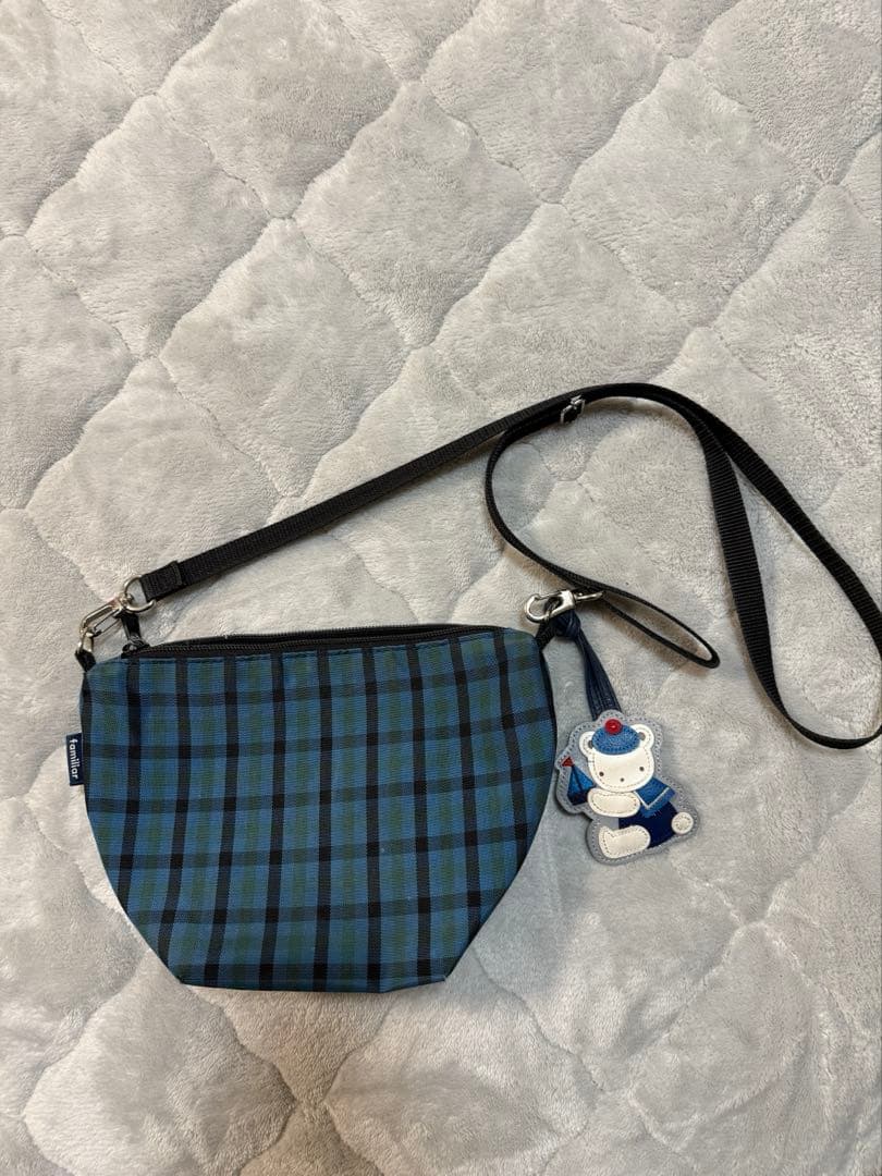 familiar ファミリア 舟形ポシェット 青 - メルカリ