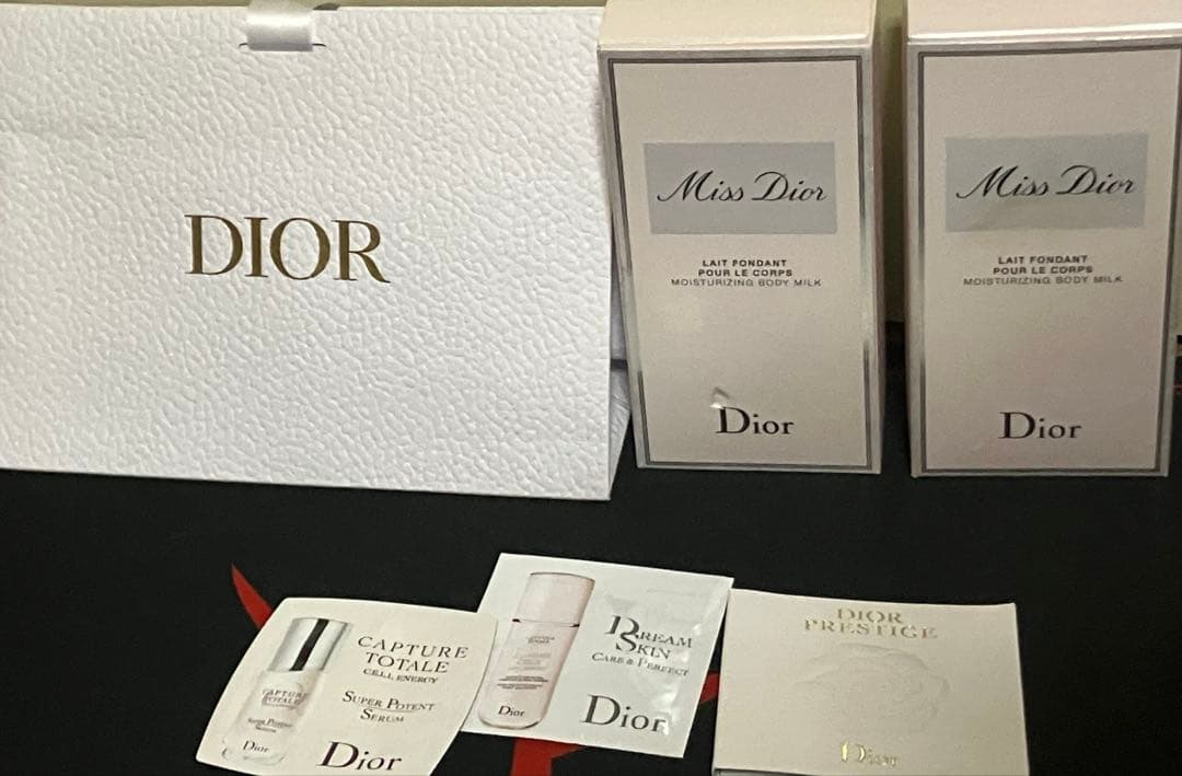 Miss Dior ボディミルク Body Milk 200ml 2個 DIOR】 【新作】ミス ディオール ボディ ミルク 人気製品 - フレグランス