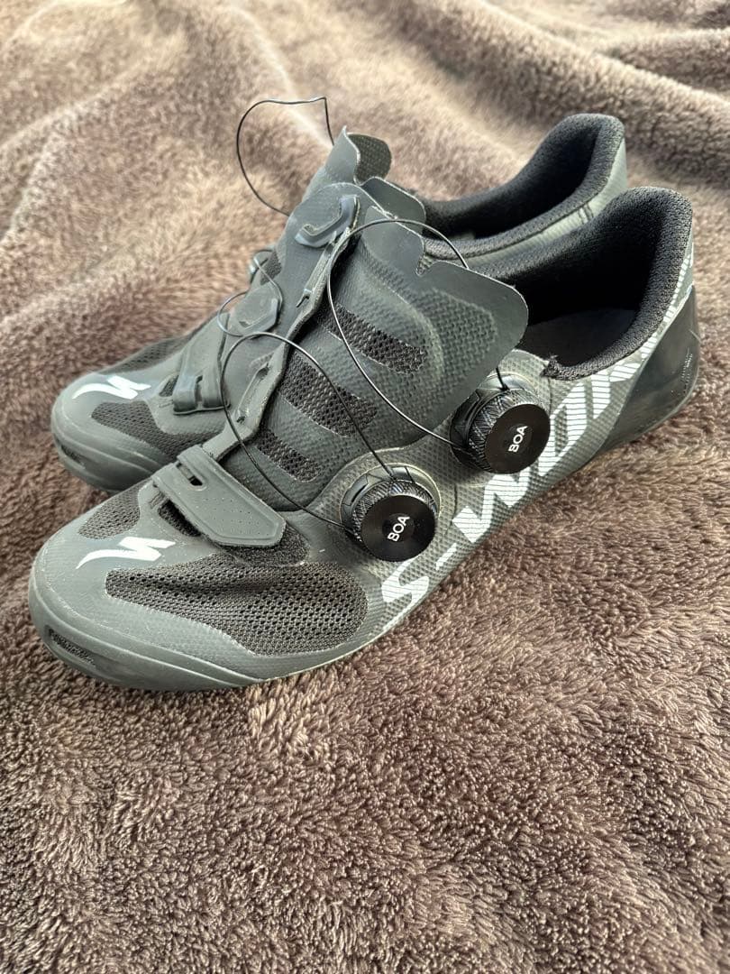 s works vent ロードバイク ビンディングシューズ　エスワークス 力が伝わる、風を感じる。『S-Works VENT ロードシューズ』レビュー