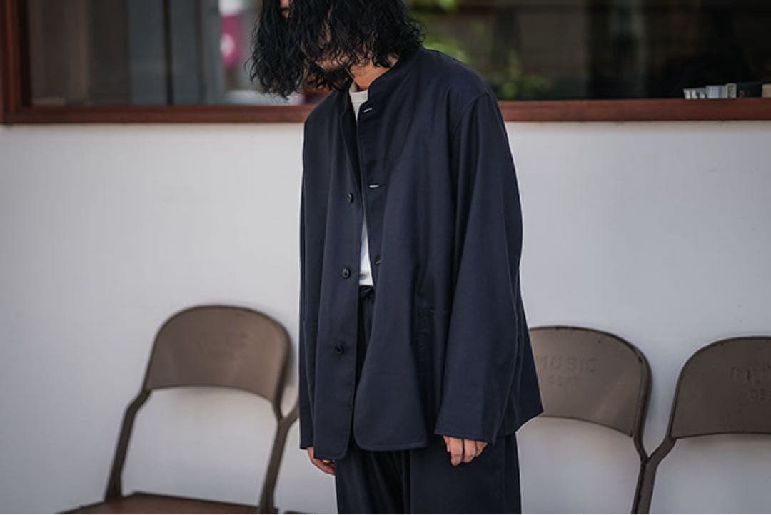 COMOLI ウールフラノスタンドカラージャケット ネイビー - メルカリ