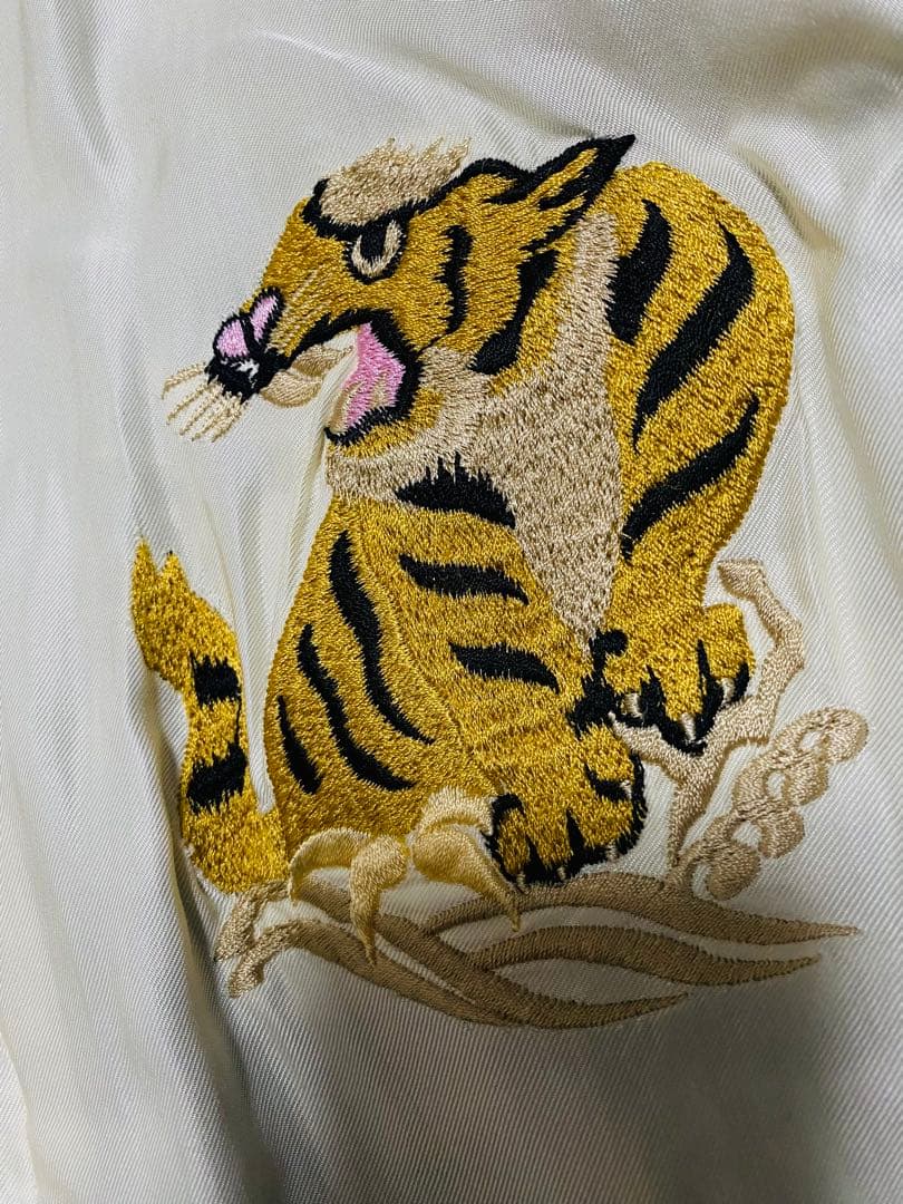 テーラー東洋 x Hinoya スカジャン 日本限定虎 2面用 vintage - メルカリ