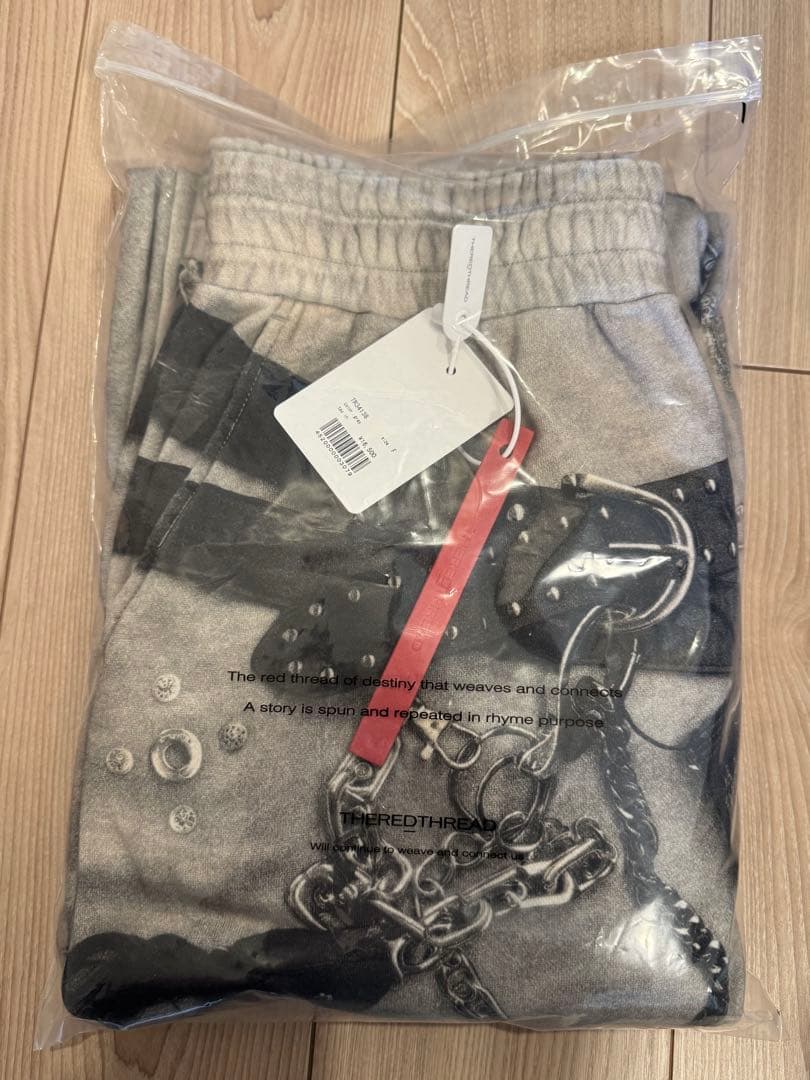 THEREDTHREAD S PRINT SWEAT2 TOYS gray - メルカリ