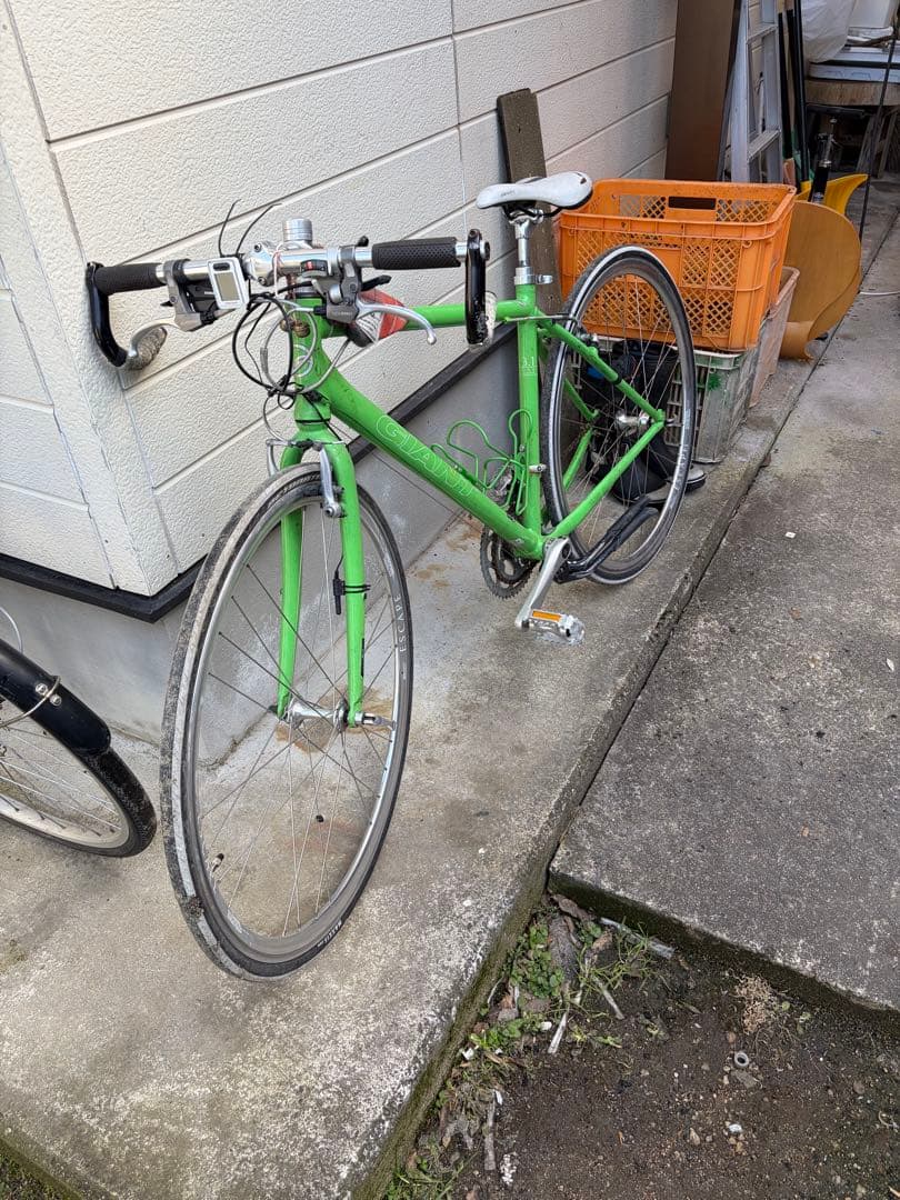 giant escape グリーン クロスバイク アルミフレーム - メルカリ