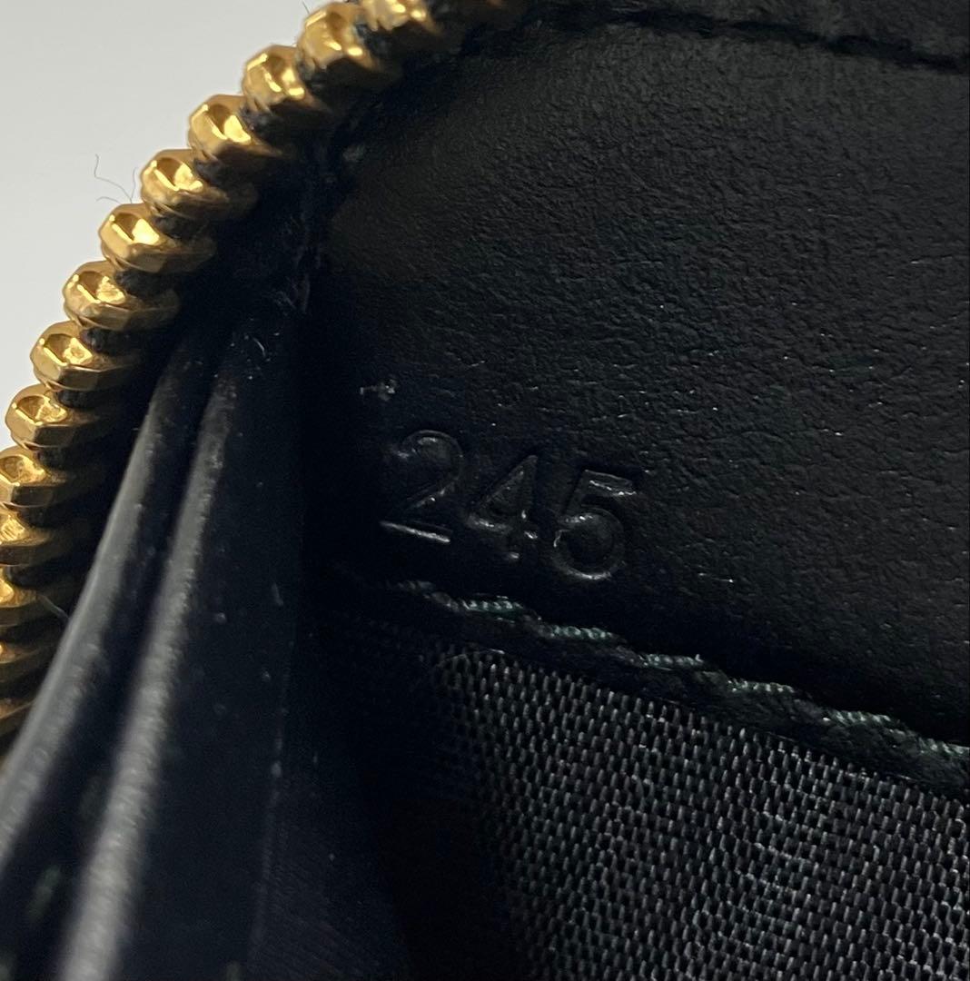 ⭐️ 極美品 プラダ ヴィッテロ ムーブ ラウンド ジップ 長財布