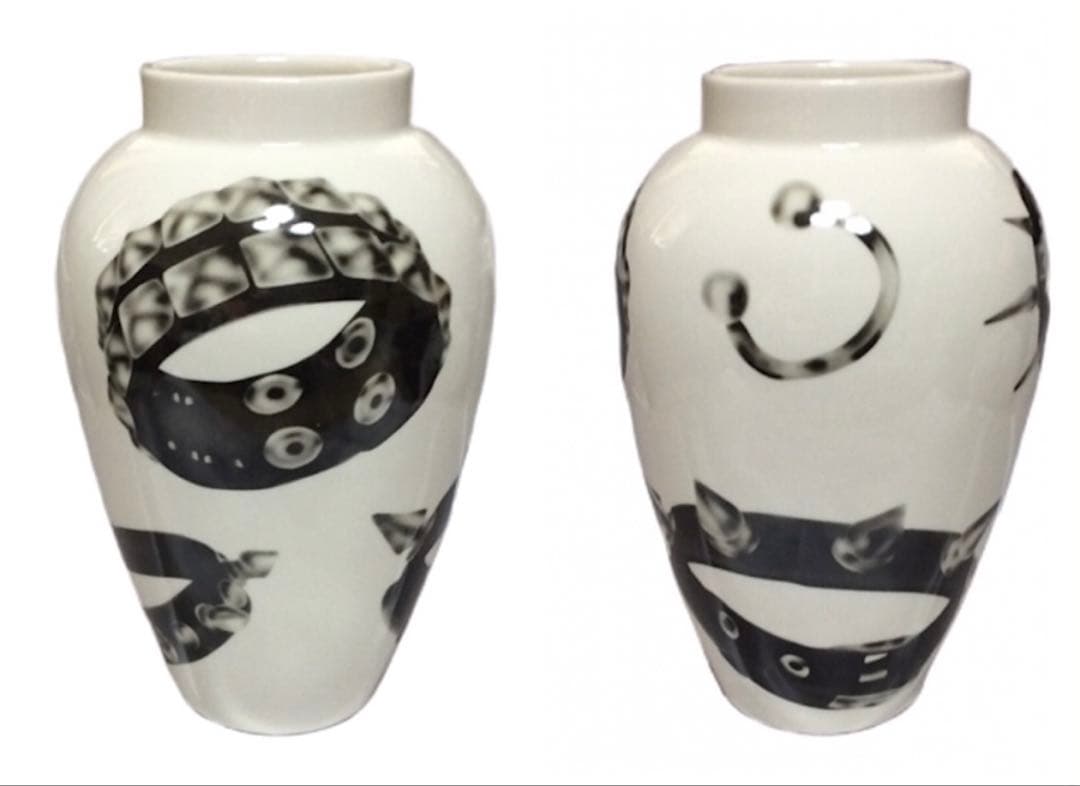 SUPREME STUDDED COLLARS VASE シュプリーム 花瓶 白