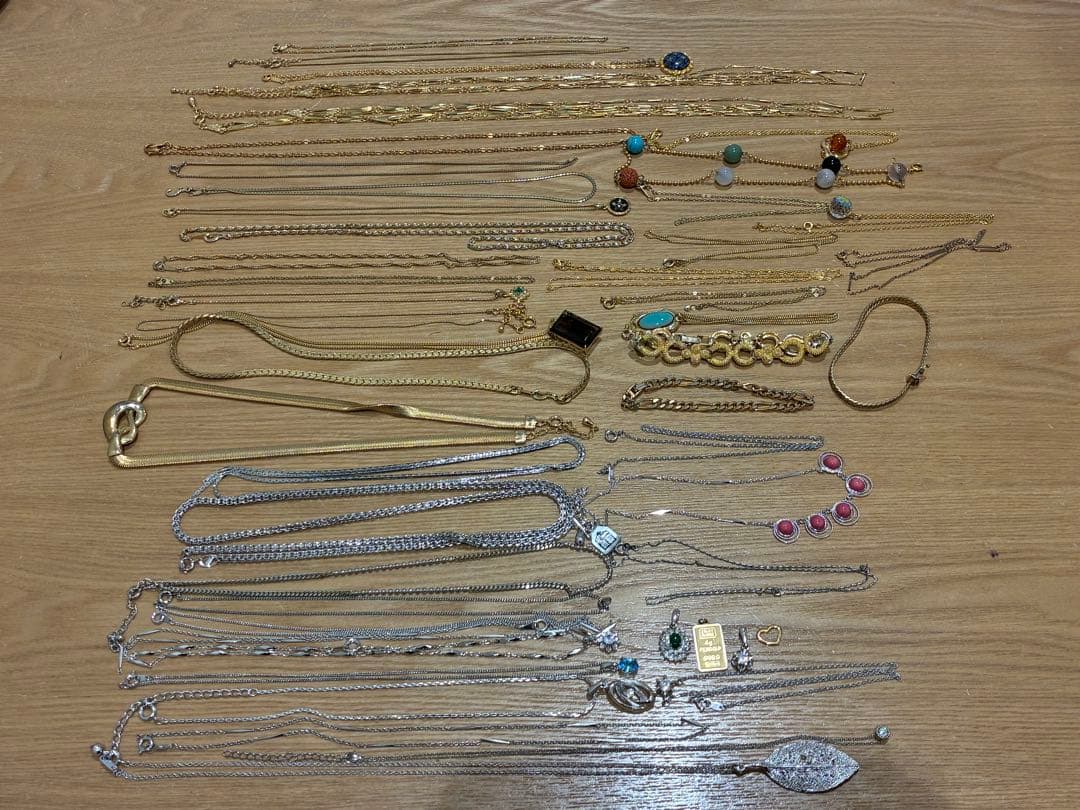 ◎メッキネックレス大量まとめ売り Yahoo!オークション - 【大量おまとめ メッキアクセサリー 約20Kg】【1