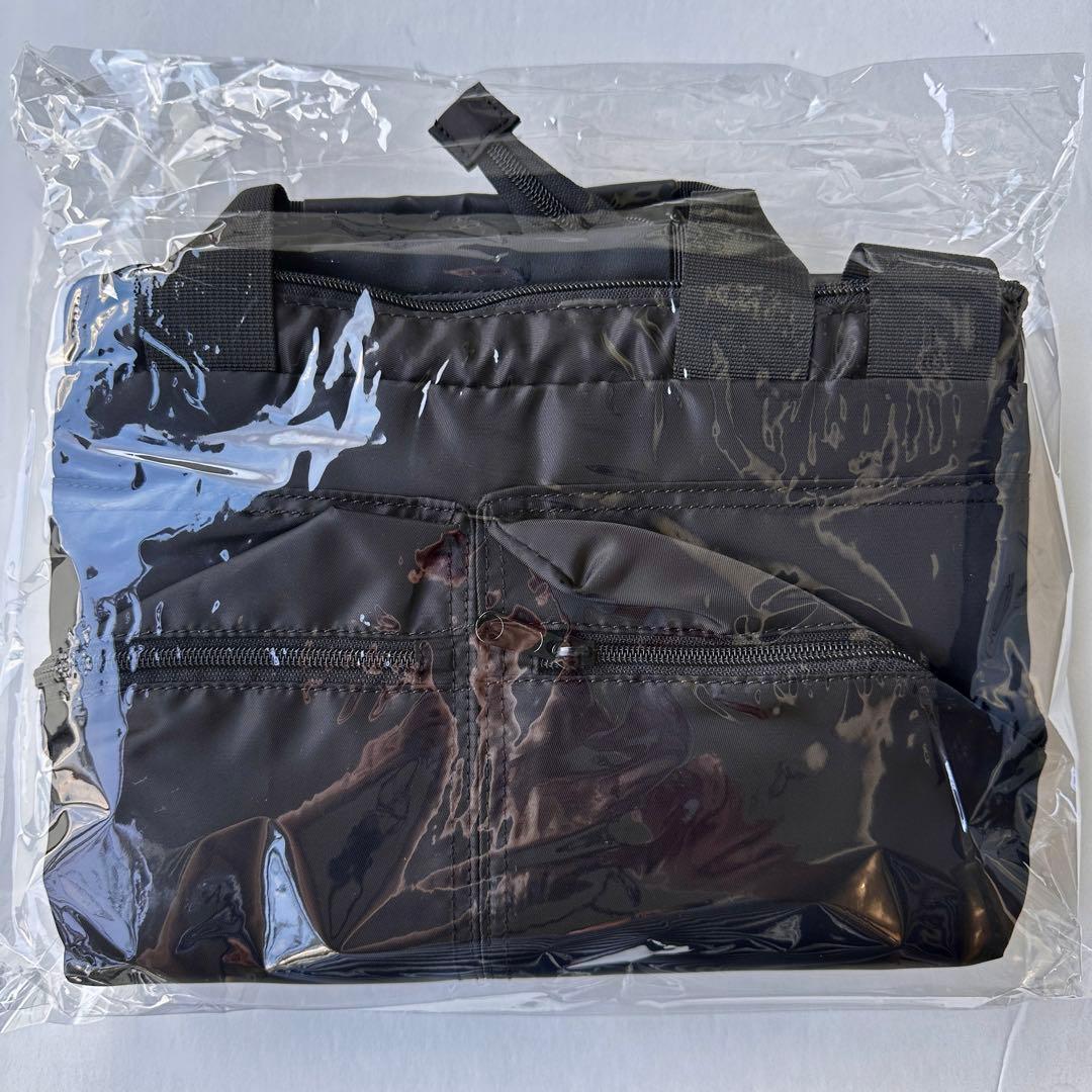 新品未使用】伊勢丹 JALオリジナル ガーメントケース 機内販売 - メルカリ