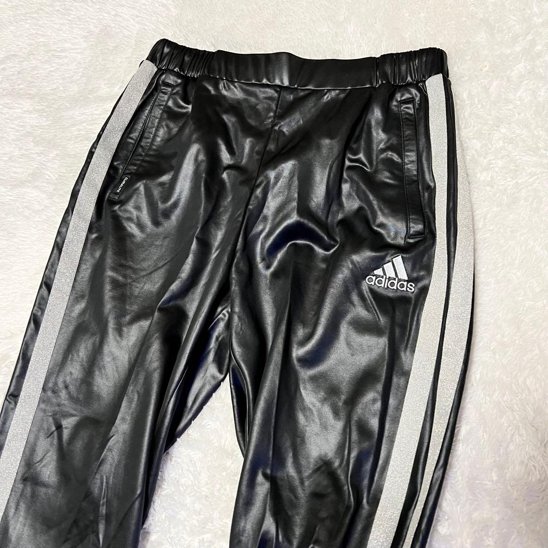 アディダス Oサイズ ジャージ 上下 セットアップ 黒×シルバー ロゴ刺繍