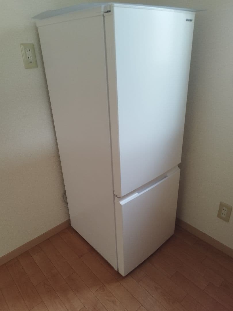 【あ】SHARP 冷蔵庫 SJ-D18J-W 179L SJ-D18J | 冷蔵庫：シャープ