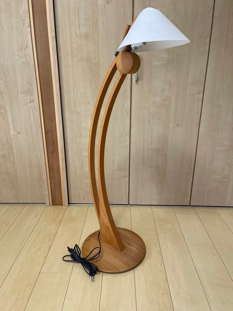 廃盤品！】DOMUS ドムス POLLO ヤマギワ フロアランプ スタンド - メルカリ