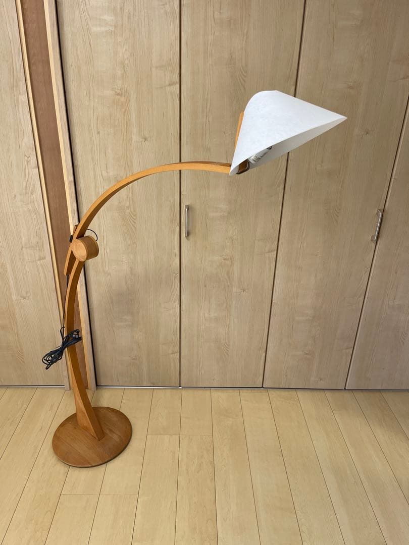廃盤品！】DOMUS ドムス POLLO ヤマギワ フロアランプ スタンド - メルカリ