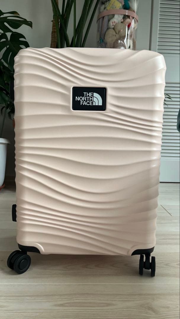 THE NORTH FACE 24インチ キャリーケース ピンク THE NORTH FACE（ザ ノースフェイス） ノースフェイス スーツケース