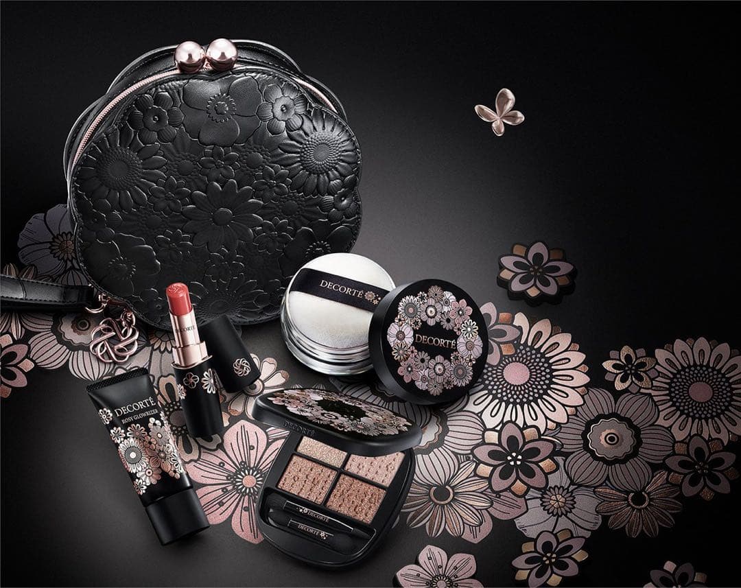 COSME DECORTE クリスマスコフレ 2023年クリスマスコフレ】コスメデコルテ：メイクセットやアドベント