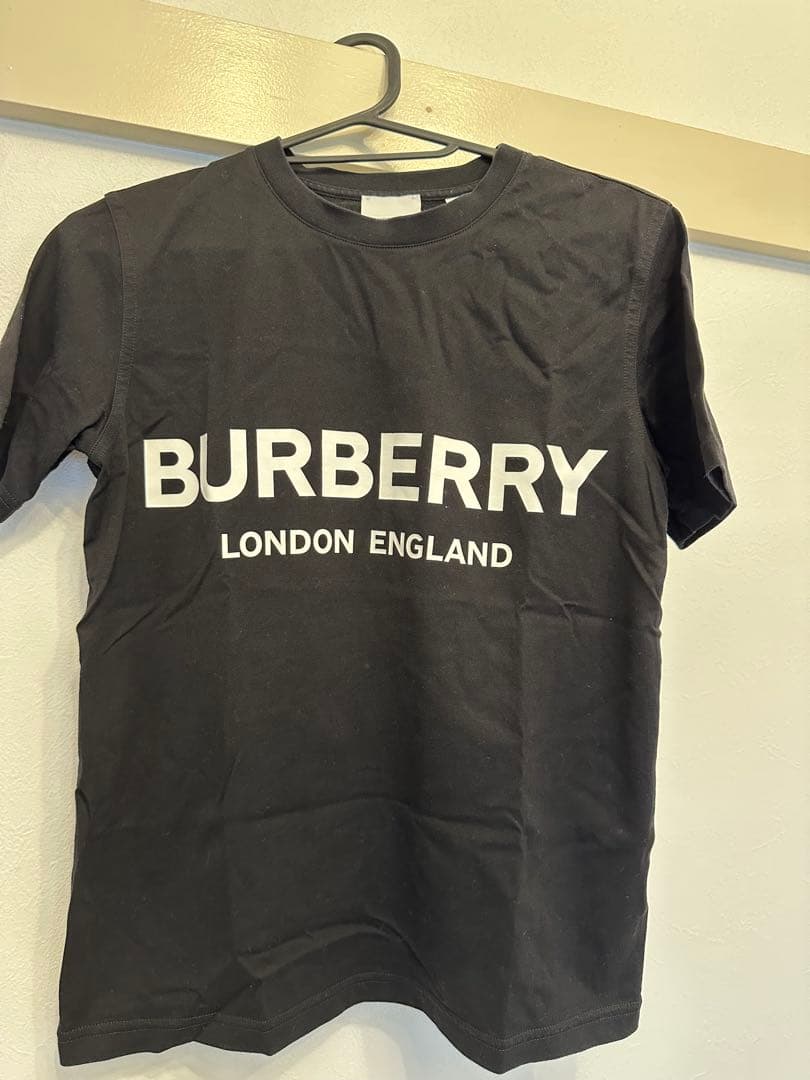 BURBERRY ブラック Tシャツ XS
