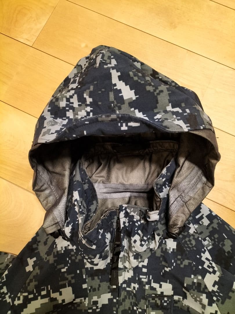 米海軍（U.S.NAVY）GORE-TEXパーカー NWU TYPE1 M-S