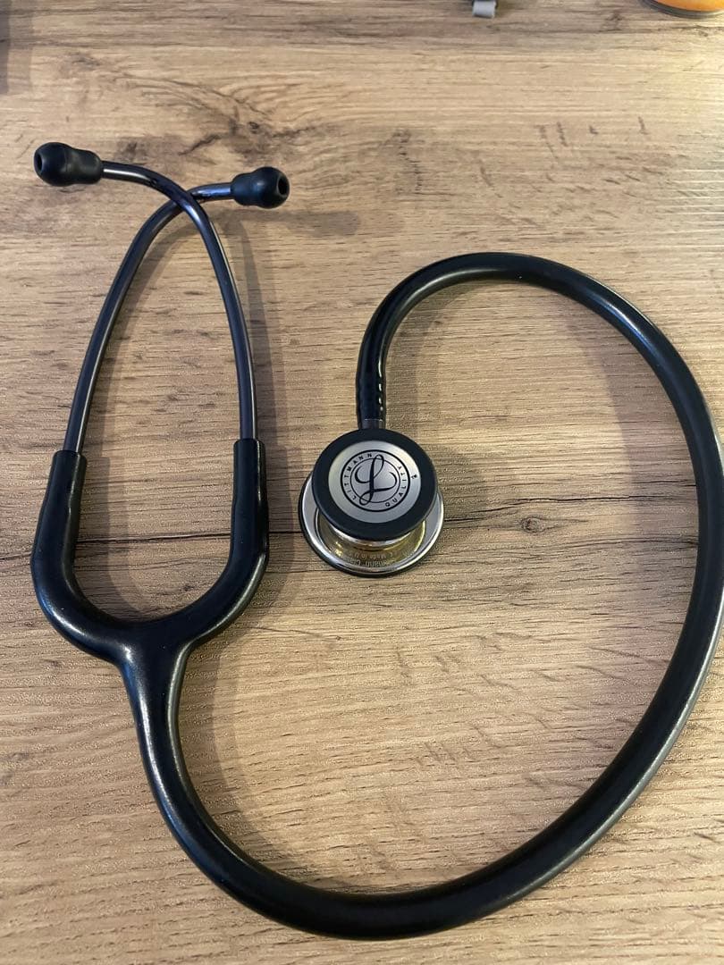 リットマン 聴診器 クラシックIII シャンパン/ブラック 3M 楽天市場】リットマン 聴診器 クラシック3 シャンパン/ブラック 5861