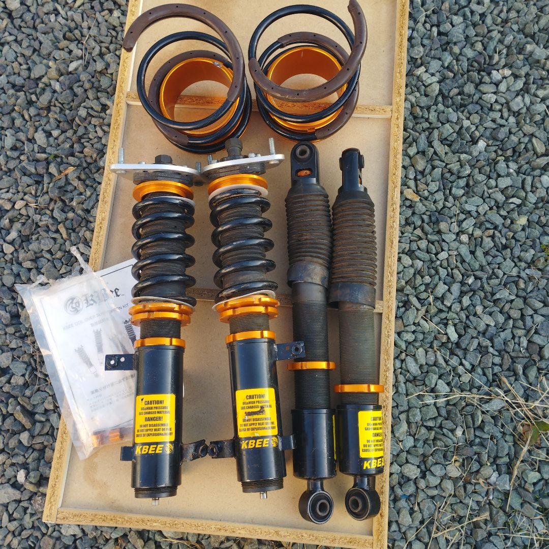 専用L700ミラ？KBEE車高調 Largus（ラルグス） ミラジーノ L700S 車高調 全長調整式車高調