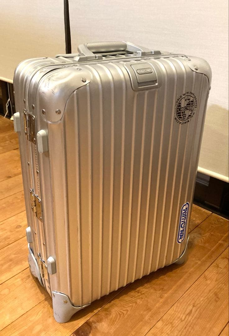 【正規店購入】RIMOWAリモワTOPAS トパーズ2輪 32L 2輪最終モデル リモワ トパーズ 923.52.00.2 32リットル 2輪 | リモワ(RIMOWA)専門