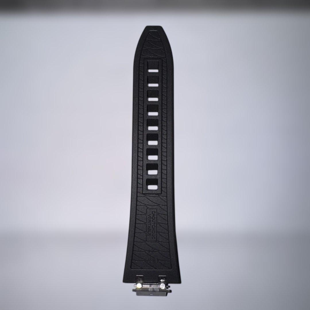 モーリス・ラクロア アイコン 39mm ラバーストラップ（ブラック