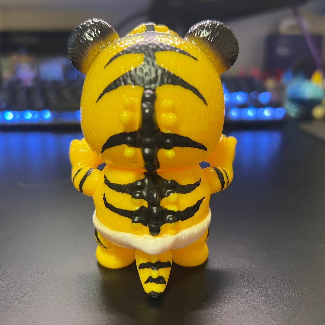 PEACH HELL ちびクマラ 虎 タイガー ソフビ 限定12体10/12体 - メルカリ