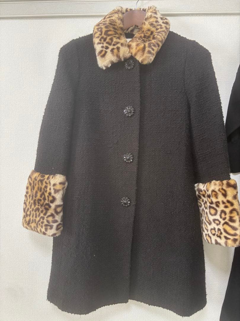 ケイトスペード レオパード柄襟付き黒ロングコート - メルカリ
