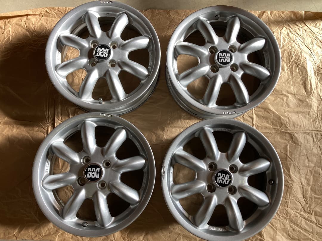 MINILITEアルミホイール15インチ　中古美品4本セット(ナット付き) MINILITEアルミホイール15インチ 中古美品4本セット(ナット付き)