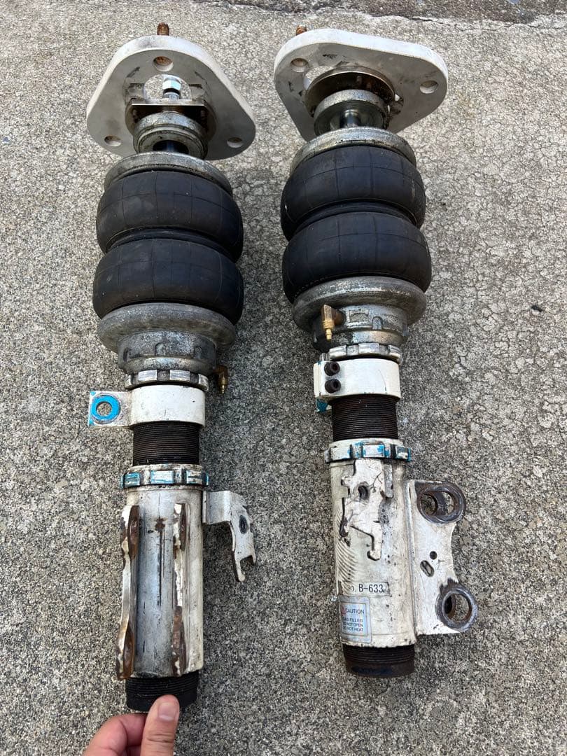 ハリアー60、アルヴェル30エアサス(フロントのみ ハリアー60、アルヴェル30エアサス(フロントのみ - メルカリ