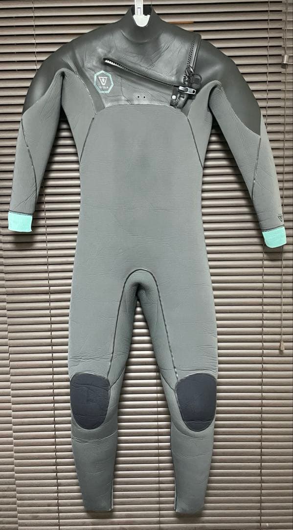 VISSLA ヴィスラ セミドライ フルスーツ 裏起毛 フロントジップ - メルカリ