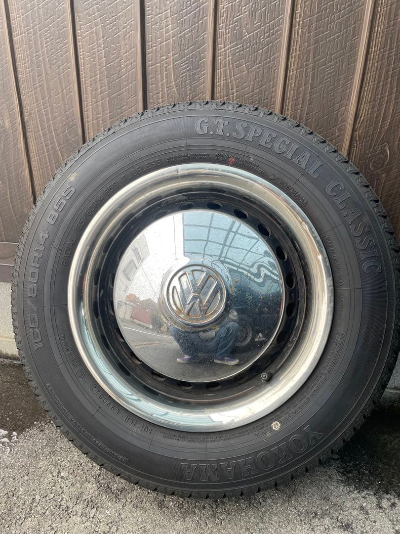 vanagon T3 ヴァナゴン 純正14インチ ホイールリングとハブキャップ付