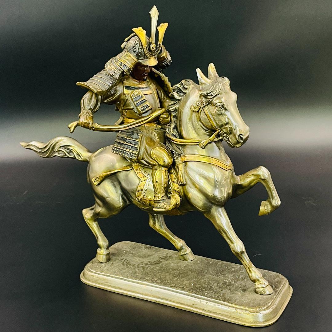 色絵鋳銅製 騎馬武者像 楠木正成 約5.1kg ブロンズ像 R8SC11 - メルカリ