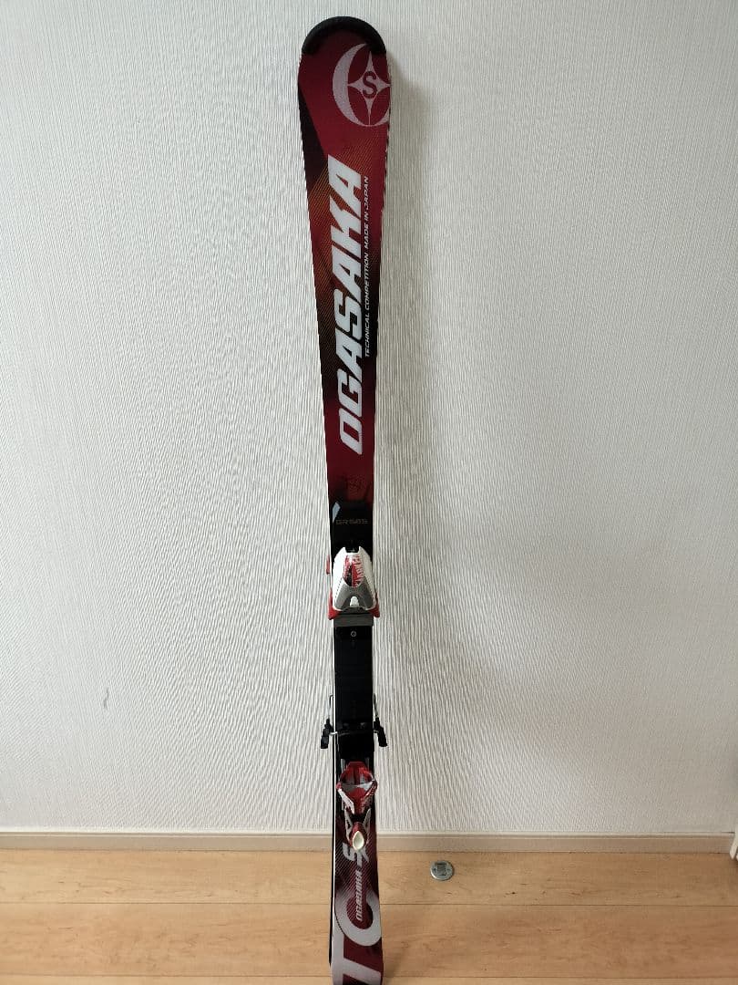OGASAKA GR585 スキー 板 レッド/ブラック オガサカ（OGASAKA）（メンズ）スキー板 ビンディング付属 KS-AP/BK +