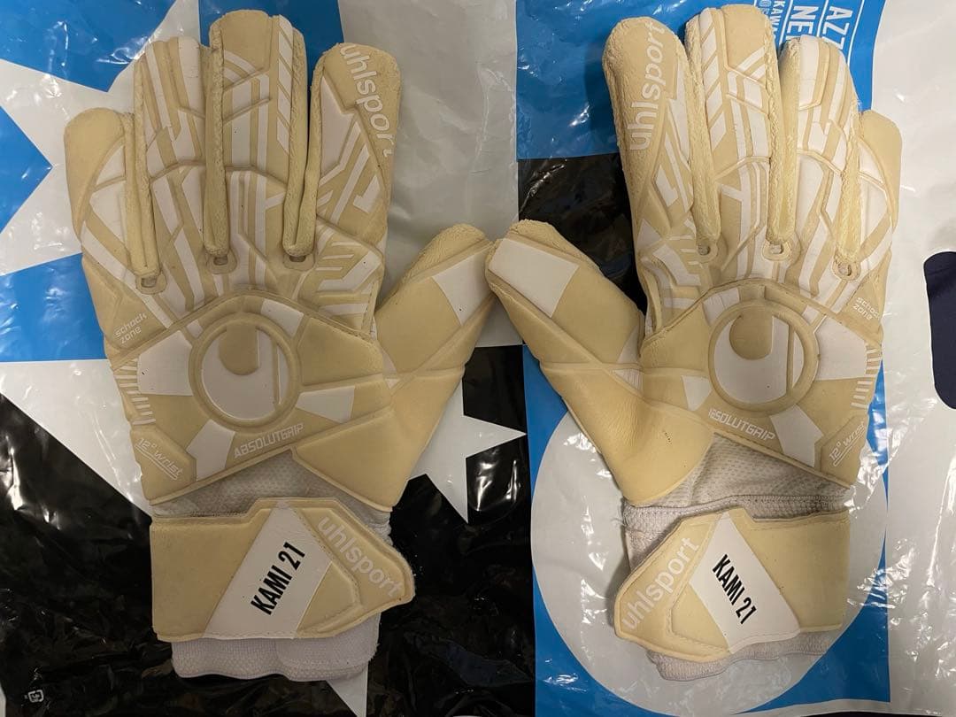 シ*ム様 上福元直人 サイン入りグローブ 2個セット - メルカリ