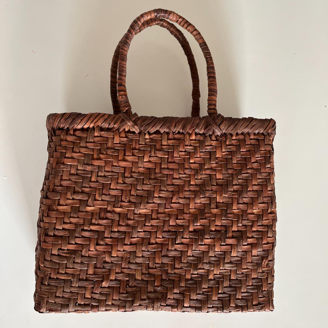 山葡萄　かごバッグ かごバッグ 山葡萄かごバッグ(W28xD13xH20cm tsunagu-025手紡ぎ草木染