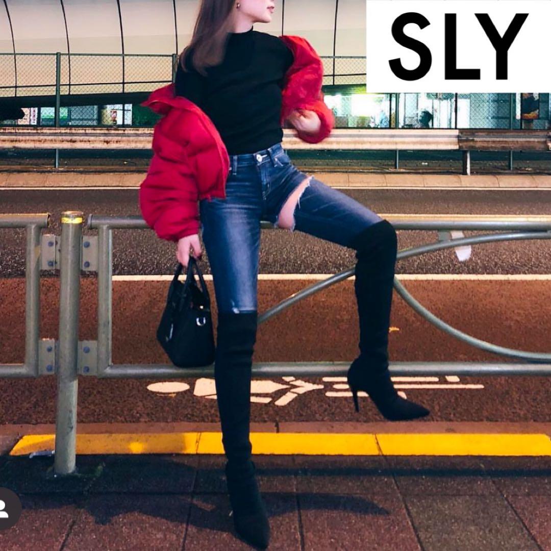 SLY 赤 ショート丈 ダウンジャケット - メルカリ