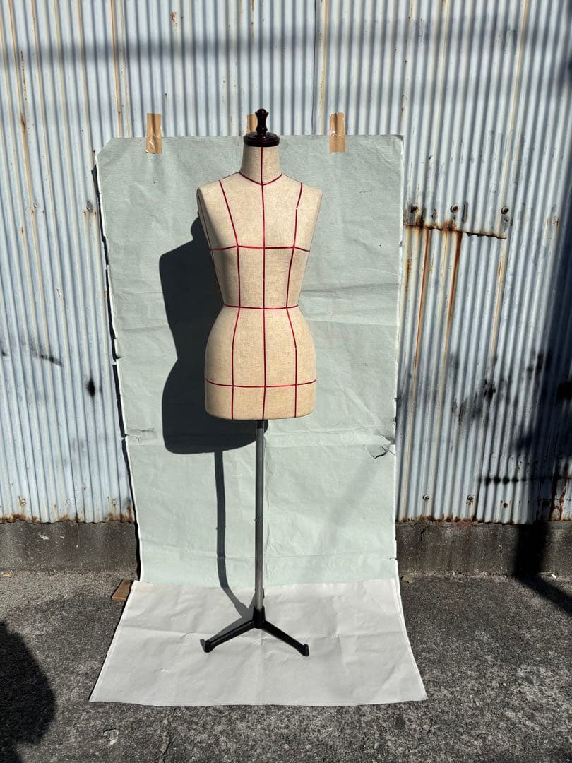 ボディーライン入り トルソー マネキン 洋装ソーイング布製スタンド