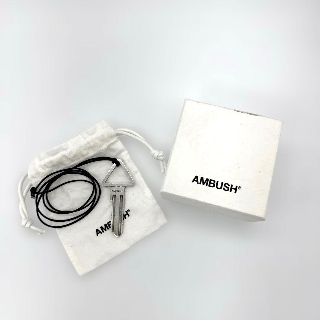 箱無し】AMBUSH ネックレス シルバー ペンダントキー - メルカリ