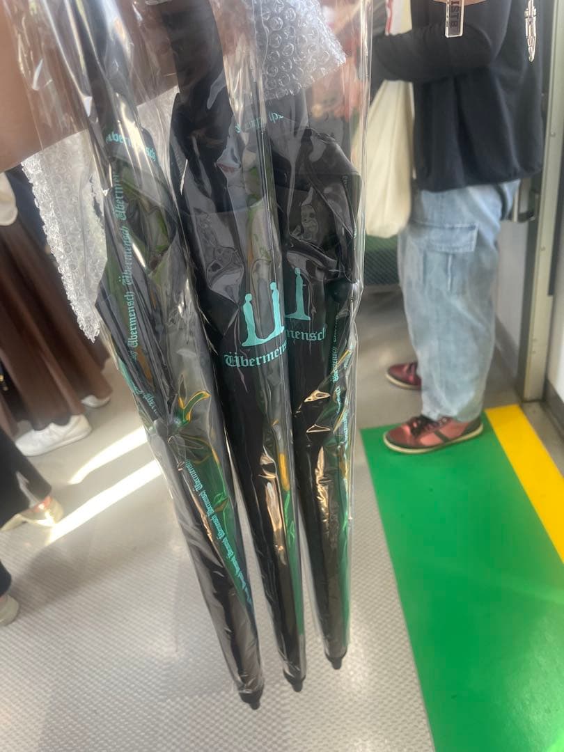 G-DRAGON Übermensch OSAKA展示会 限定 傘 - メルカリ