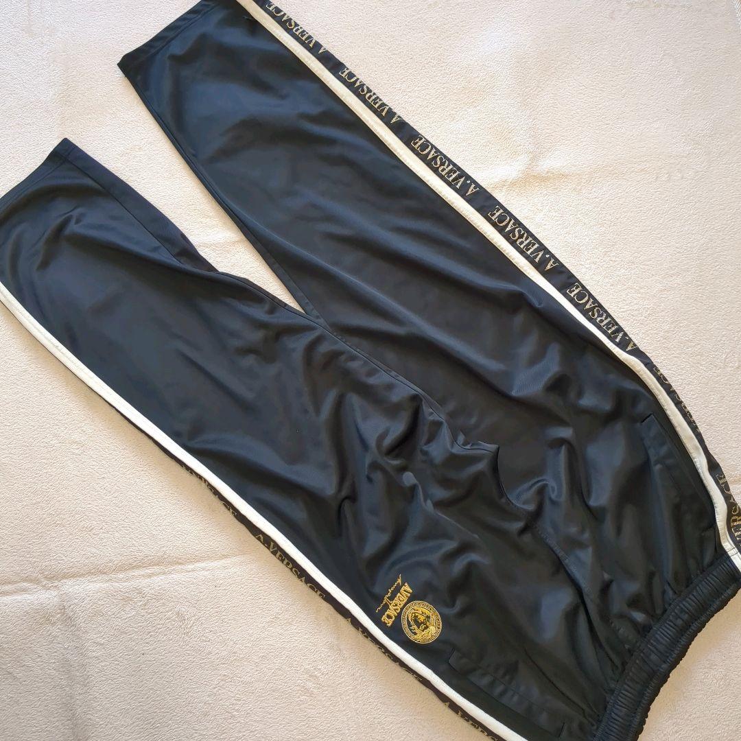 ヴェルサーチ ジャージ セットアップ メデューサ デカロゴ ブラック