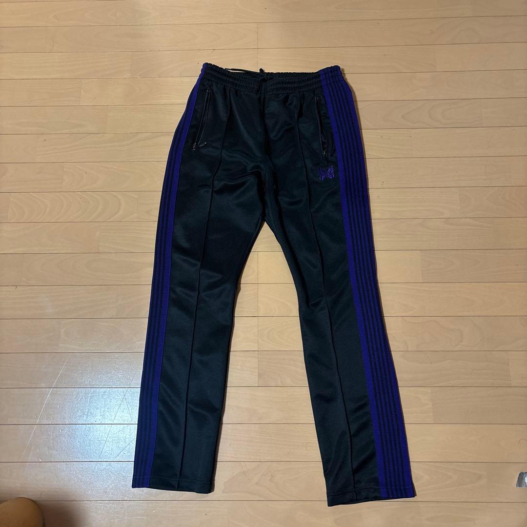 needles ブラック 紫ストライプ トラックパンツ - メルカリ