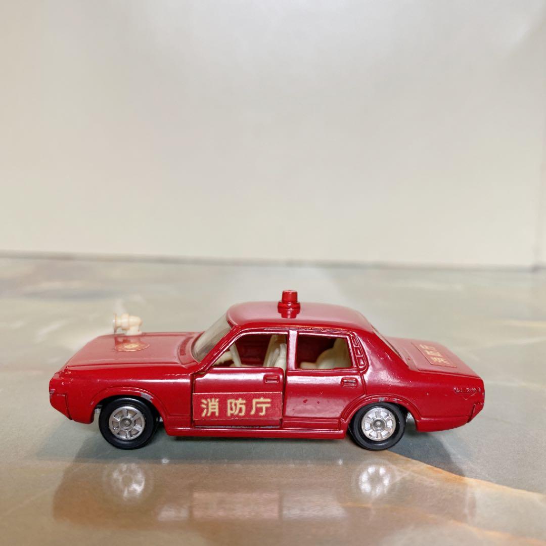 トミカNO.27 トヨタクラウンファイアチーフカー 1Eホイール 黒箱 日本