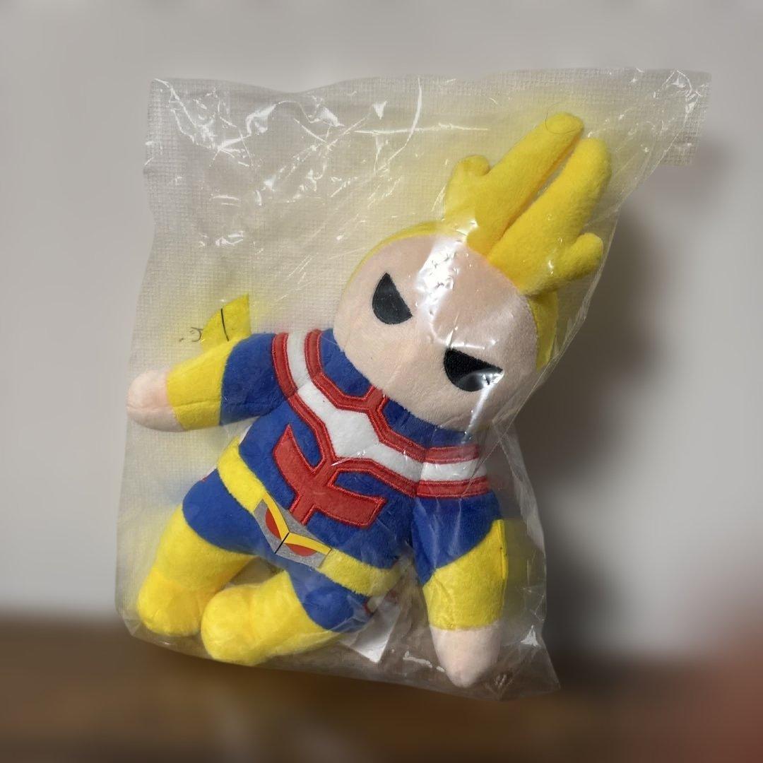 ヒロアカ 一番くじ 紡がれる想い E賞 オールマイトぬいぐるみ - メルカリ