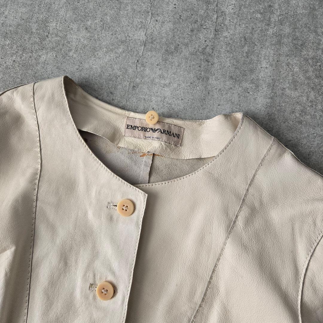 エンポリオアルマーニ レザージャケット ベラペレ 白 ノーカラー