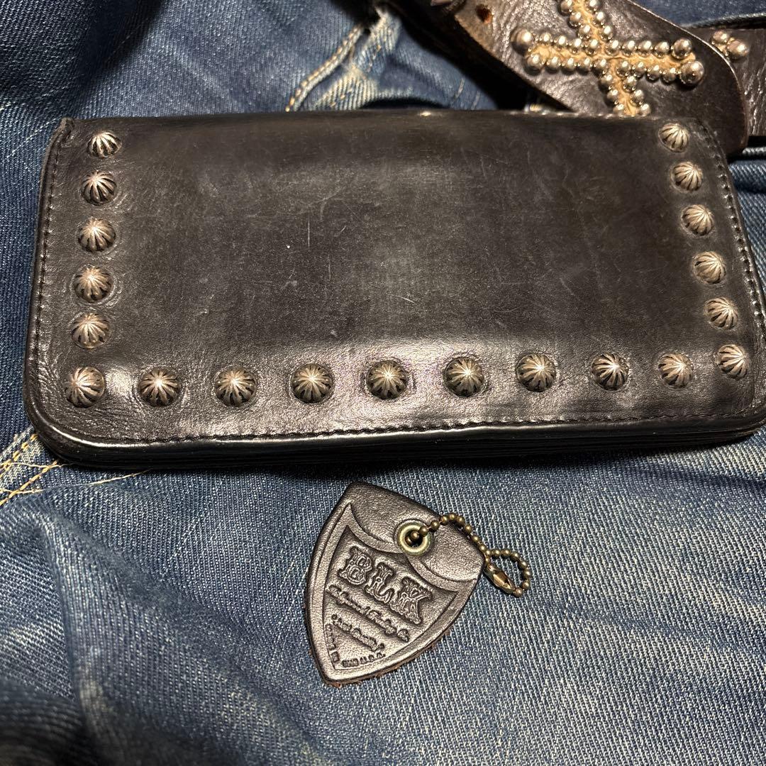 HTC アポロコンチョ レザートラッカーウォレット 42TARON ブラック トラッカーウォレット TW02-BK アポロコンチョカスタム ブラック 財布