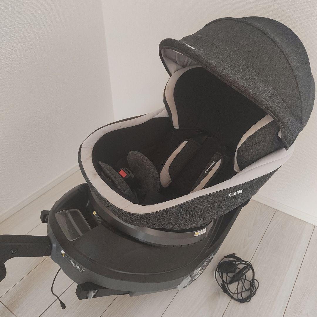 引取限定:さいたま市】Combi 車用チャイルドシート CG-UIG - メルカリ