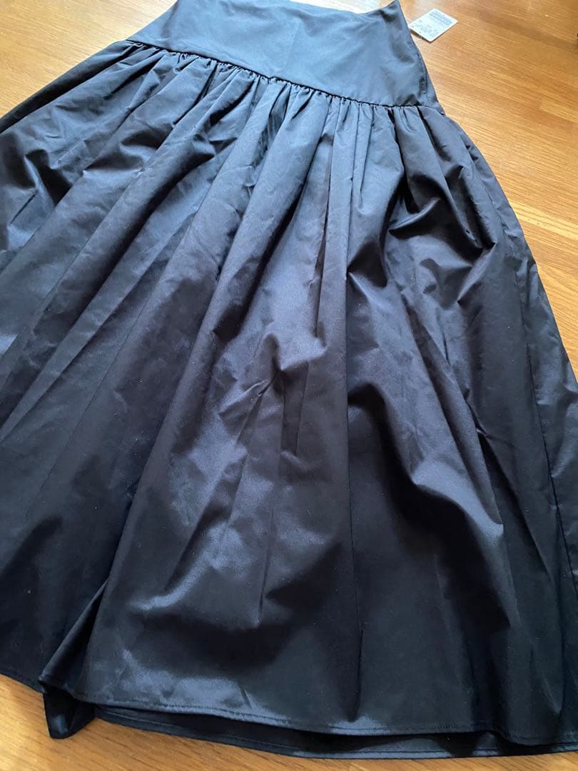 新品 AP STUDIO タフタギャザーマキシスカート ブラック 36 - メルカリ