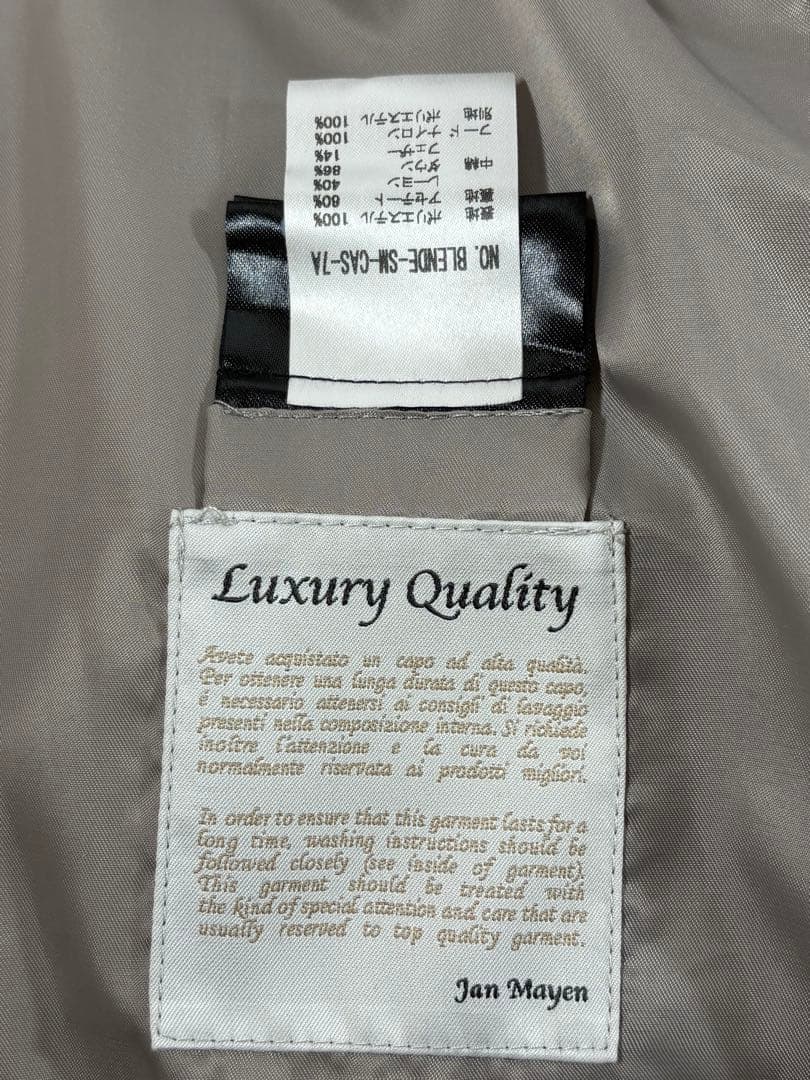 美品】MOORER社 JAY MAYEN ふわふわエコファー ダウンベスト - メルカリ