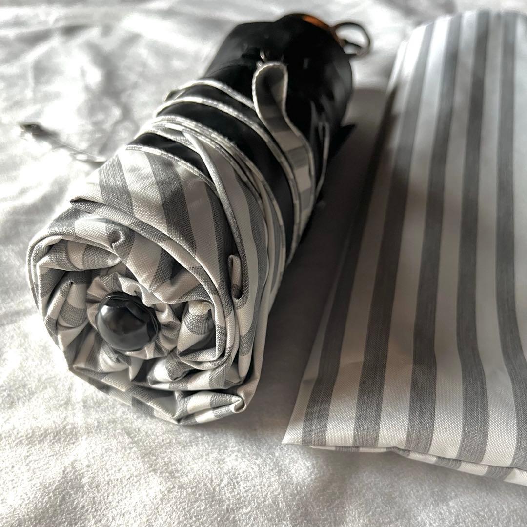 サンバリア100 3段折り畳み日傘 グレーストライプ - メルカリ