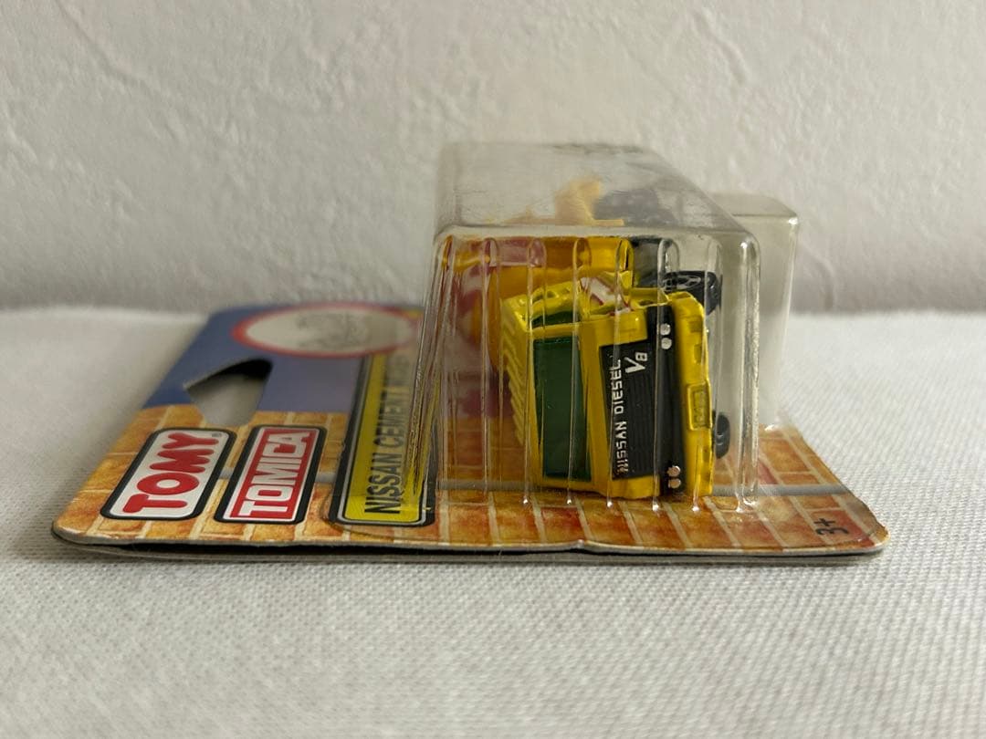 トミカ ブリスターパック ヨーロッパ輸出 NISSAN CEMENT MIXER - メルカリ