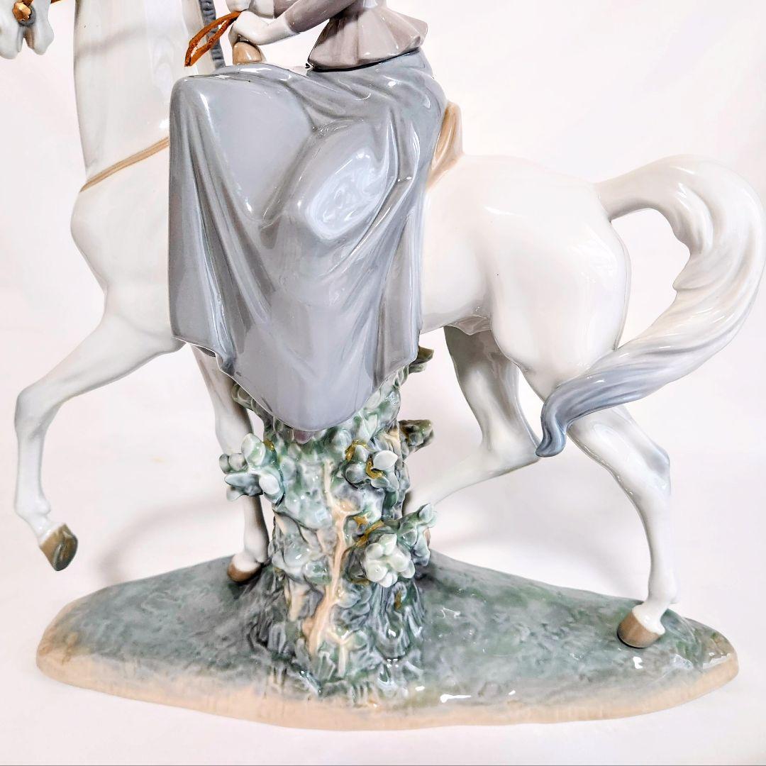リヤドロ【美品】大型フィギュリン《白い馬の少女》No.4516
